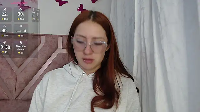 Roxy Fox- online show from March 17, 2026, 2:27 am