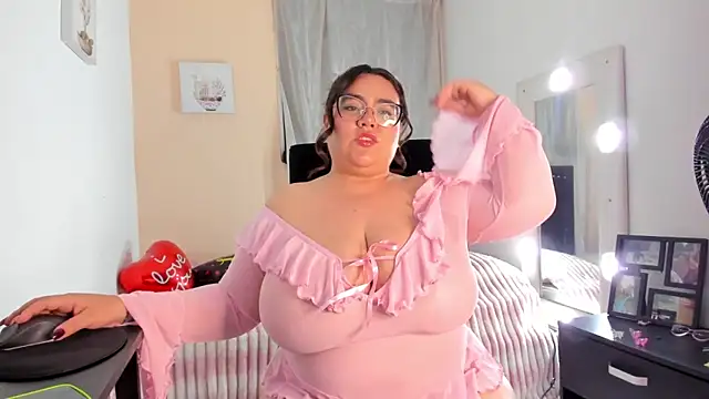 KarlaLannee online show from March 11, 2026, 4:18 am