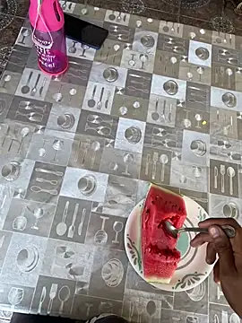 ultratulon online show from February 5, 2026, 5:17 pm