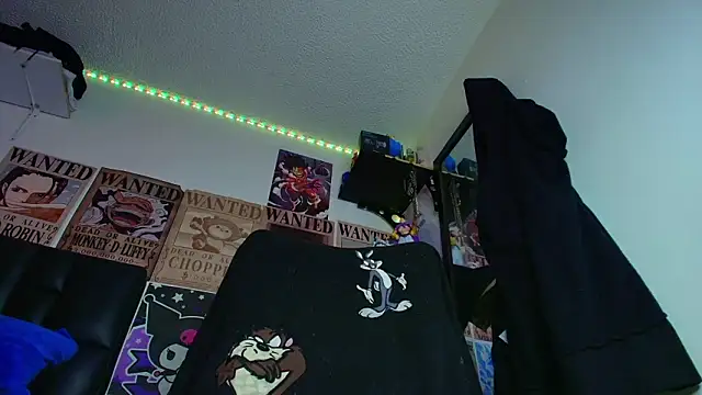 Anhony Muscle online show from March 12, 2026, 8:15 pm