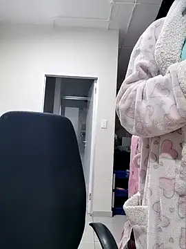 princess-boobz online show from July 6, 2026, 9:17 pm