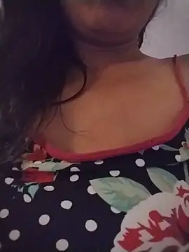 cinthia2011 online show from March 1, 2026, 3:36 pm