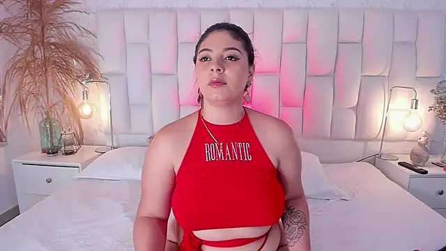 MiiaGreys online show from April 26, 2026, 7:22 pm