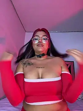 queen of you heart online show from February 2, 2026, 9:57 pm