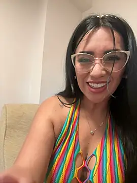nataliia queen  online show from March 19, 2026, 9:57 am