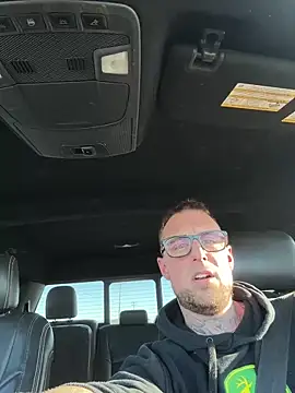 Snapshot of WIDBIGWHITECOCK chatting on February 2, 2026, 7:34 pm WIDBIGWHITECOCK online show from February 2, 2026, 7:34 pm