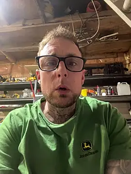 Snapshot of WIDBIGWHITECOCK chatting on March 7, 2026, 3:36 am WIDBIGWHITECOCK online show from March 7, 2026, 3:36 am