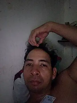 paladito01 online show from April 23, 2026, 12:12 am