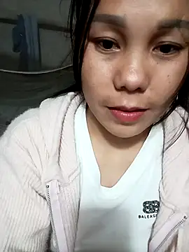 Snapshot of vanvan005 chatting on May 10, 2026, 1:49 pm vanvan005 online show from May 10, 2026, 1:49 pm