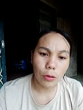 Snapshot of vanvan005 chatting on May 19, 2026, 5:14 am vanvan005 online show from May 19, 2026, 5:14 am