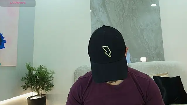 Snapshot of lorenzo_walker_1 chatting on June 13, 2026, 5:55 pm lorenzo walker 1 online show from June 13, 2026, 5:55 pm