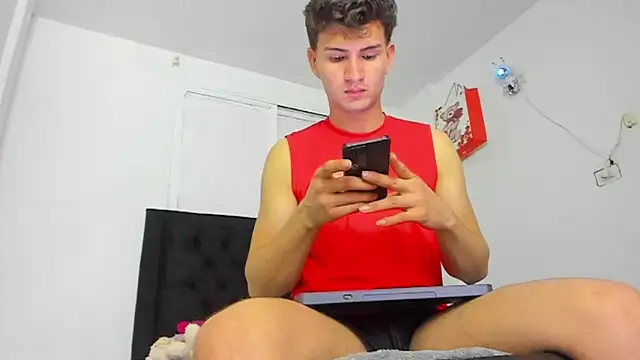 camilo model online show from April 30, 2026, 3:46 am