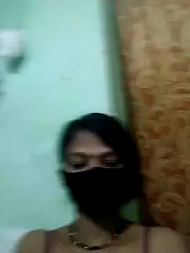 Miss  soniya106 online show from February 11, 2026, 5:18 pm