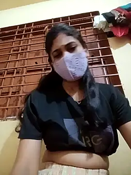 queenneha69 online show from May 2, 2026, 5:18 pm