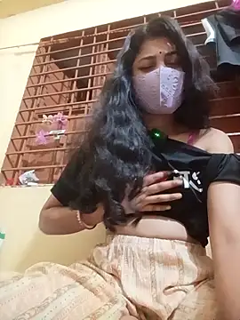 queenneha69 online show from June 10, 2026, 5:34 pm