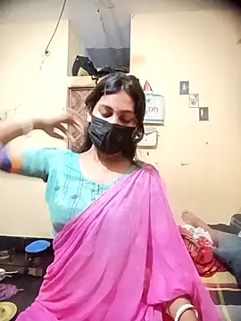 queenneha69 online show from August 3, 2026, 5:27 pm