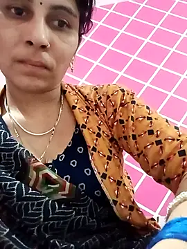 Hot ree85 online show from February 17, 2026, 2:24 pm