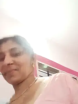 Hot ree85 online show from March 13, 2026, 4:46 pm