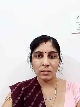 Hot ree85 online show from April 24, 2026, 8:17 am