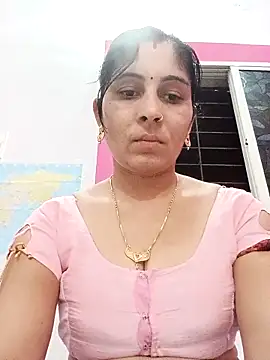 Snapshot of Hot_ree85 chatting on May 8, 2026, 8:52 am Hot ree85 online show from May 8, 2026, 8:52 am