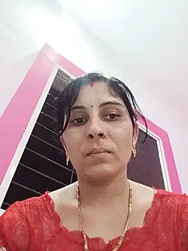 Snapshot of Hot_ree85 chatting on June 12, 2026, 10:03 am Hot ree85 online show from June 12, 2026, 10:03 am