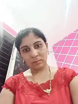 Snapshot of Hot_ree85 chatting on June 13, 2026, 3:59 am Hot ree85 online show from June 13, 2026, 3:59 am