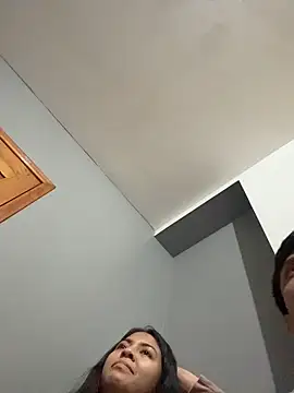 Bufu2213 online show from April 1, 2026, 2:56 am