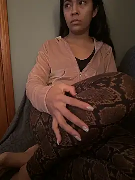 Bufu2213 online show from April 3, 2026, 6:17 pm