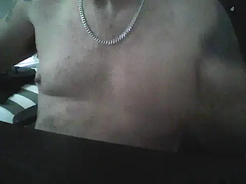 Snapshot of loudandproud chatting on May 28, 2026, 2:53 am loudandproud online show from May 28, 2026, 2:53 am