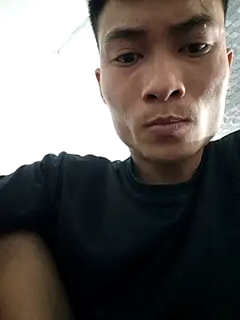 Snapshot of Barau_8x chatting on March 7, 2026, 2:25 pm Barau 8x online show from March 7, 2026, 2:25 pm