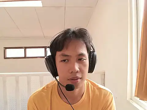 Snapshot of geltwt_id chatting on April 20, 2026, 2:03 am geltwt id online show from April 20, 2026, 2:03 am