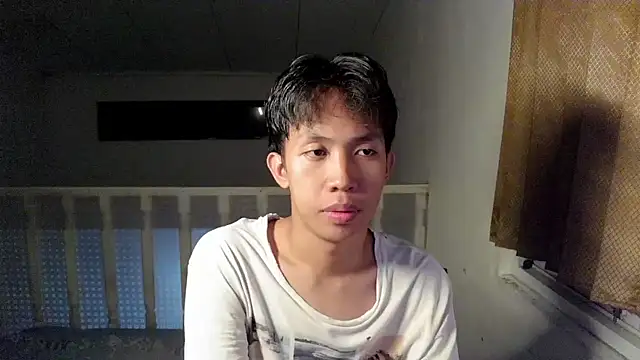 Snapshot of geltwt_id chatting on May 10, 2026, 3:39 pm geltwt id online show from May 10, 2026, 3:39 pm