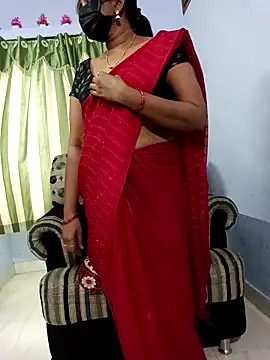 Tinarosy13 online show from March 8, 2026, 7:23 am