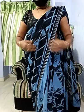 Tinarosy13 online show from March 10, 2026, 6:57 pm