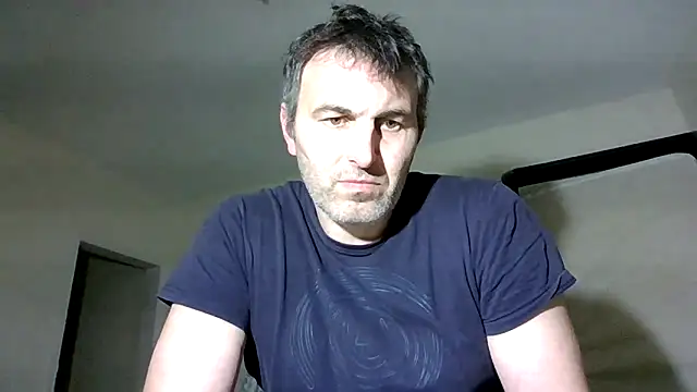 Snapshot of Hakfin666 chatting on May 8, 2026, 7:19 pm Hakfin666 online show from May 8, 2026, 7:19 pm