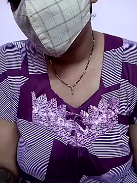 Snapshot of Ammu14399 chatting on February 2, 2026, 7:40 am Ammu14399 online show from February 2, 2026, 7:40 am