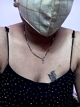 Snapshot of Ammu14399 chatting on February 13, 2026, 5:31 pm Ammu14399 online show from February 13, 2026, 5:31 pm