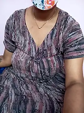 Snapshot of Ammu14399 chatting on May 4, 2026, 8:21 am Ammu14399 online show from May 4, 2026, 8:21 am