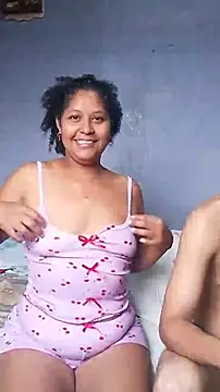 Isabel and Heckler online show from February 2, 2026, 12:04 pm