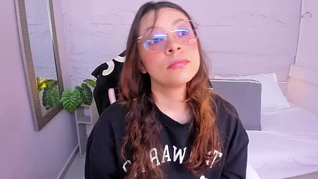 Snapshot of lanna_18_ chatting on June 27, 2026, 11:37 am lanna 18 online show from June 27, 2026, 11:37 am