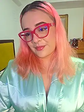 Snapshot of Nova-Satela chatting on February 2, 2026, 6:28 pm Nova-Satela online show from February 2, 2026, 6:28 pm