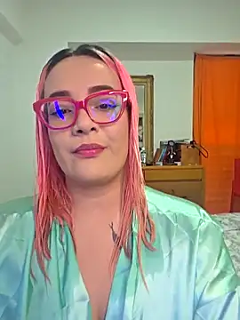 Snapshot of Nova-Satela chatting on February 4, 2026, 6:14 pm Nova-Satela online show from February 4, 2026, 6:14 pm