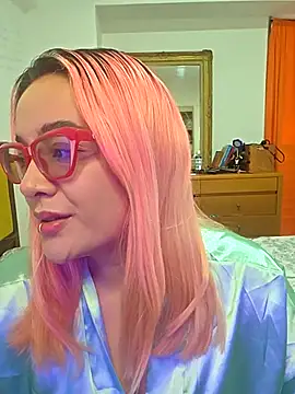 Snapshot of Nova-Satela chatting on February 7, 2026, 6:00 pm Nova-Satela online show from February 7, 2026, 6:00 pm