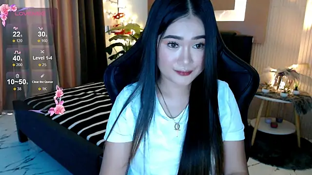 Snapshot of simplykhate chatting on June 3, 2026, 1:30 am simplykhate online show from June 3, 2026, 1:30 am