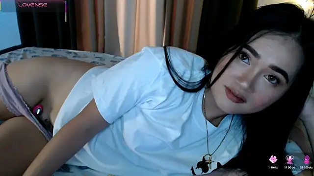 simplykhate online show from July 24, 2026, 2:42 am