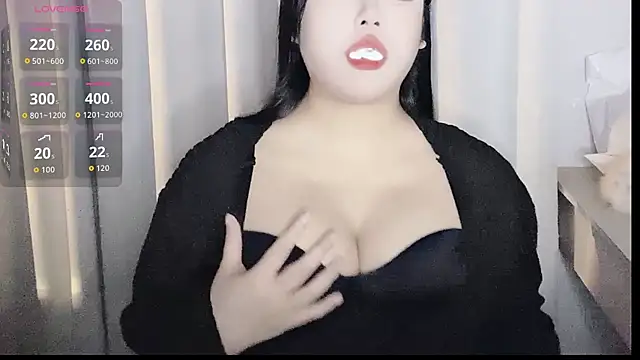 Missqiu-w online show from January 9, 2026, 11:02 am