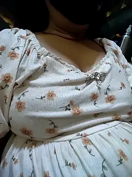 couple fun  online show from April 27, 2026, 12:08 am