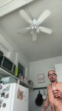 Snapshot of JacobdelaO chatting on April 14, 2026, 4:57 pm JacobdelaO online show from April 14, 2026, 4:57 pm