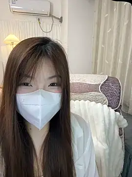  xiaoxinxin  online show from April 23, 2026, 4:09 pm