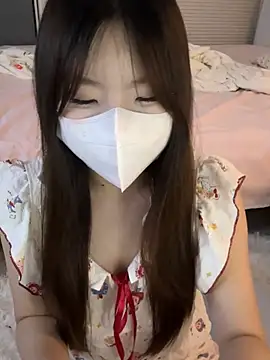  xiaoxinxin  online show from July 18, 2026, 12:20 pm